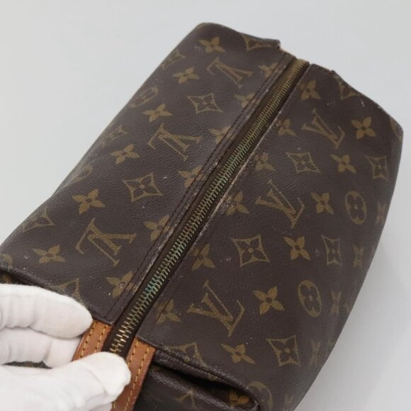 LOUIS VUITTON Monogram Trousse Patte Pression Cosmetic Pouch M47636 Auth 137557 - Picture 7 of 16